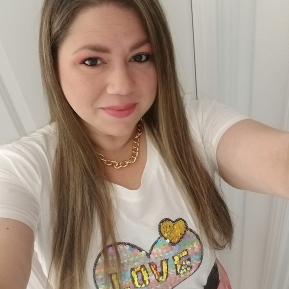 Unique styles that make a fashion statement - Picture 2 of 4